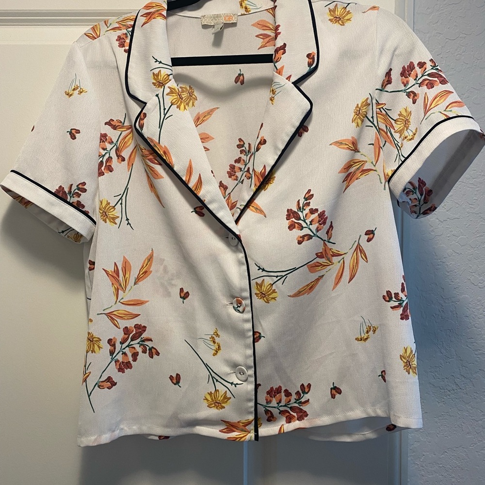 Colorard floral blouse